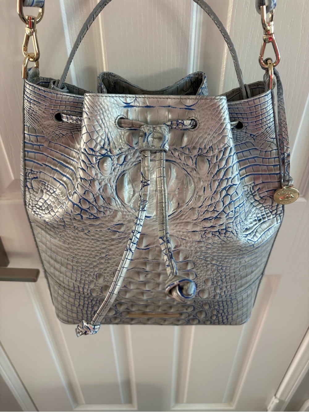 Brahmin | Marlowe Bucket Bag Eggshell Melbourne | Blue and Silver | Like New - Picture 6 of 8